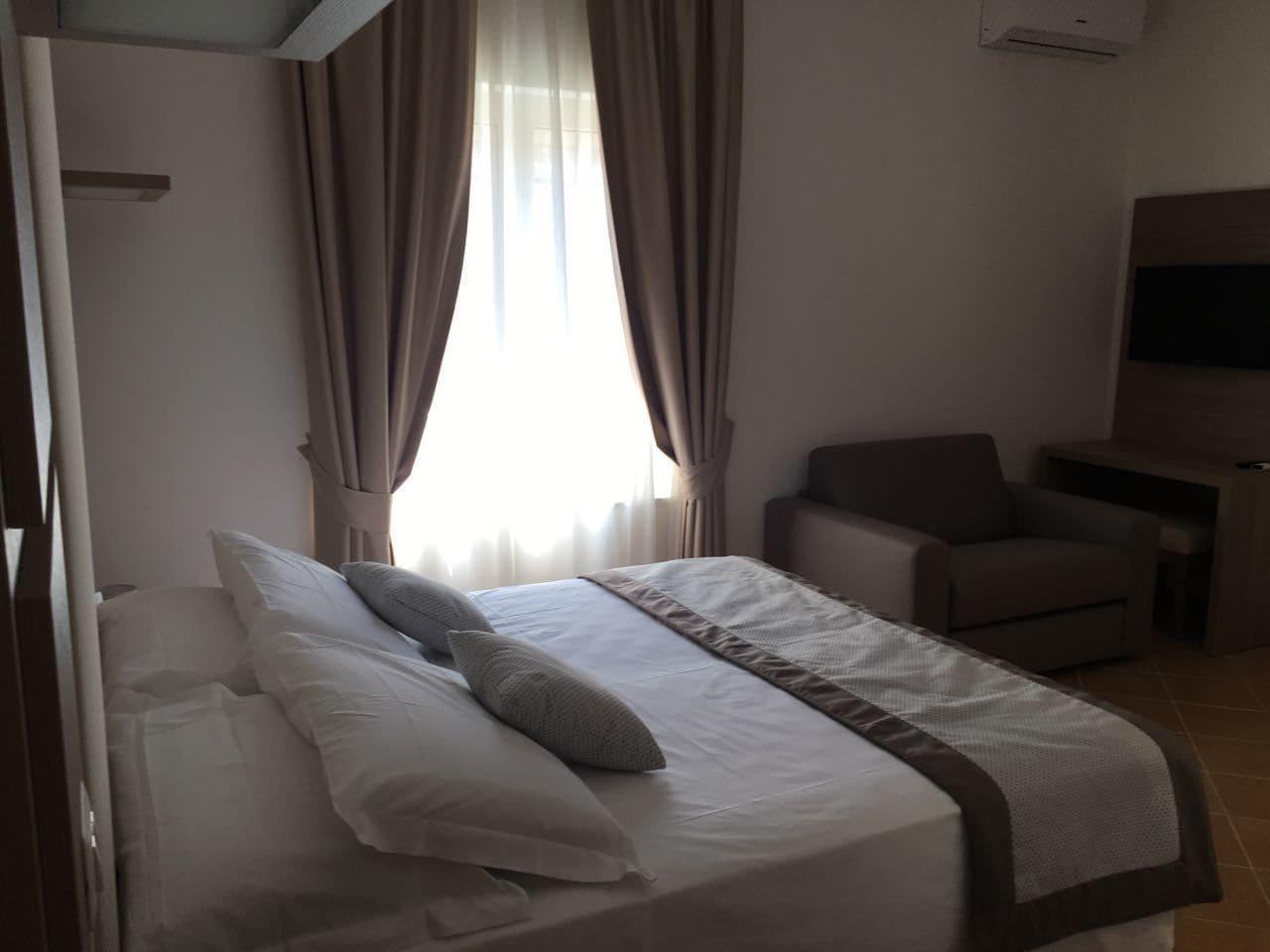 Hotiday Room Collection - Napoli Residenza Scarlatti Экстерьер фото